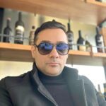 Branko Zlatarov pevač