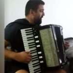 Bratislav Starčević harmonikaš