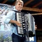 Lazar Panajotović harmonikaš