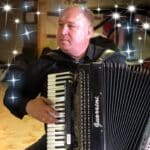 Dejan Jovanović Plavi harmonikaš