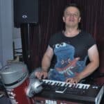 Saša Stanimirović klavijaturista i pevač
