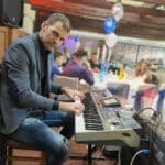 Vladimir Mickić klavijaturista